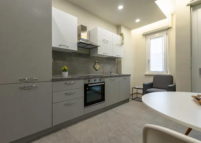 Canelli House