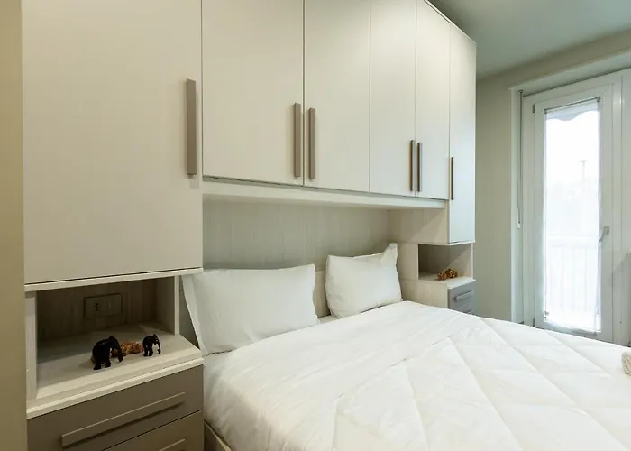 Canelli House